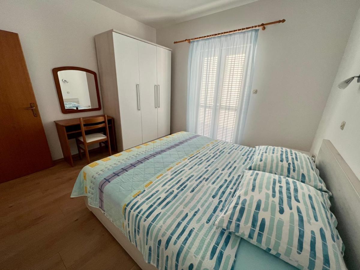 Apartments Villa Emilija Supetarska Draga Esterno foto